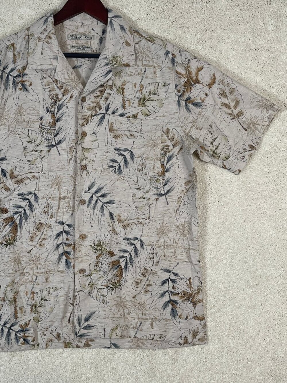 Vintage Batik Bay Hawaiian Shirt Size Medium 100% silk Beige Palm Trees